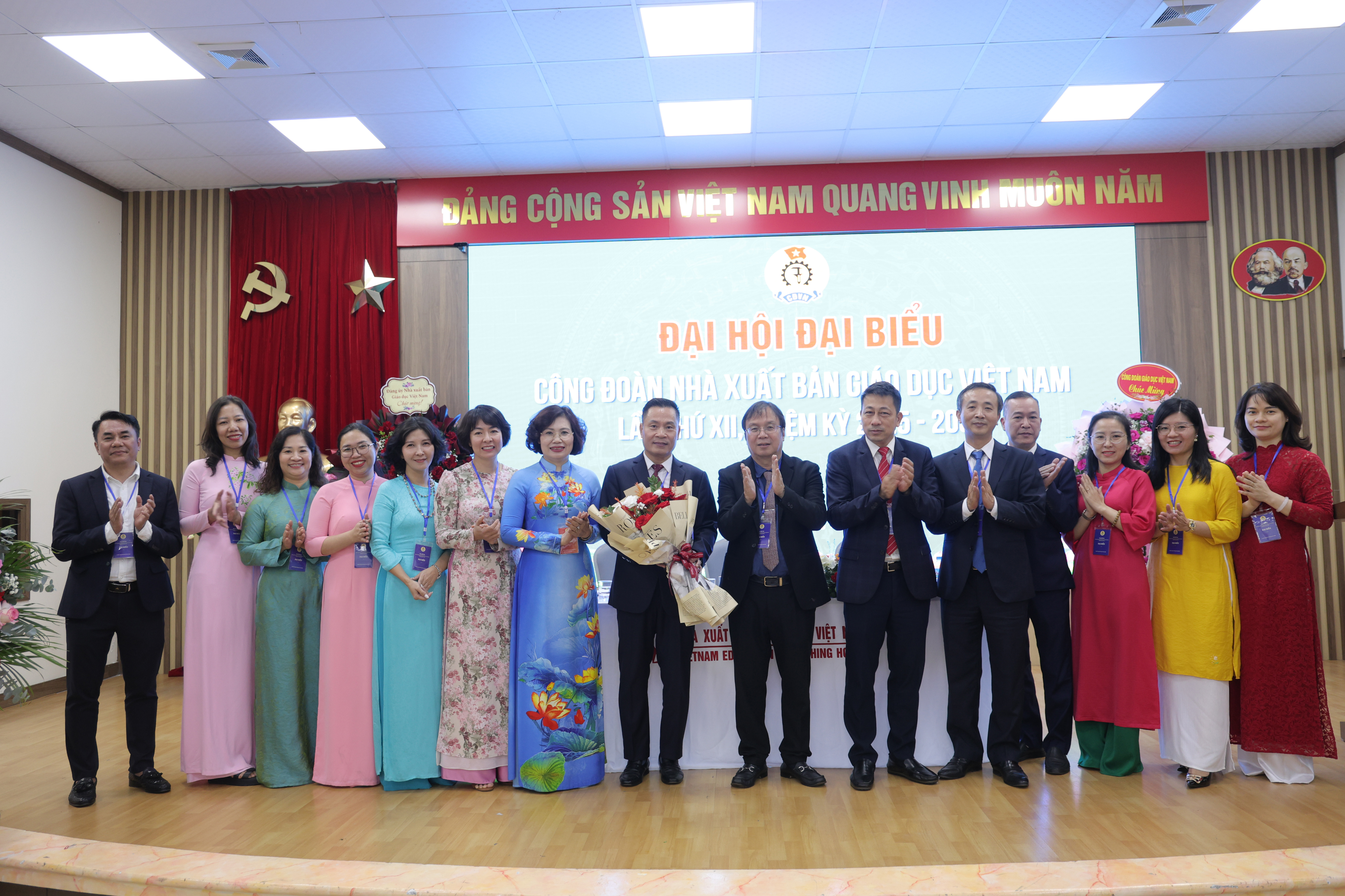 Đại hội Công đoàn Nhà xuất bản Giáo dục Việt Nam  lần thứ XII với tinh thần: Kỉ cương – Sáng tạo – Đột phá – Phát triển đã thành công tốt đẹp 