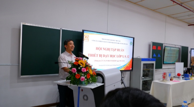 Nhà xuất bản Giáo dục Việt Nam tổ chức hội nghị  tập huấn công tác thiết bị dạy học các lớp 5, 9 và 12