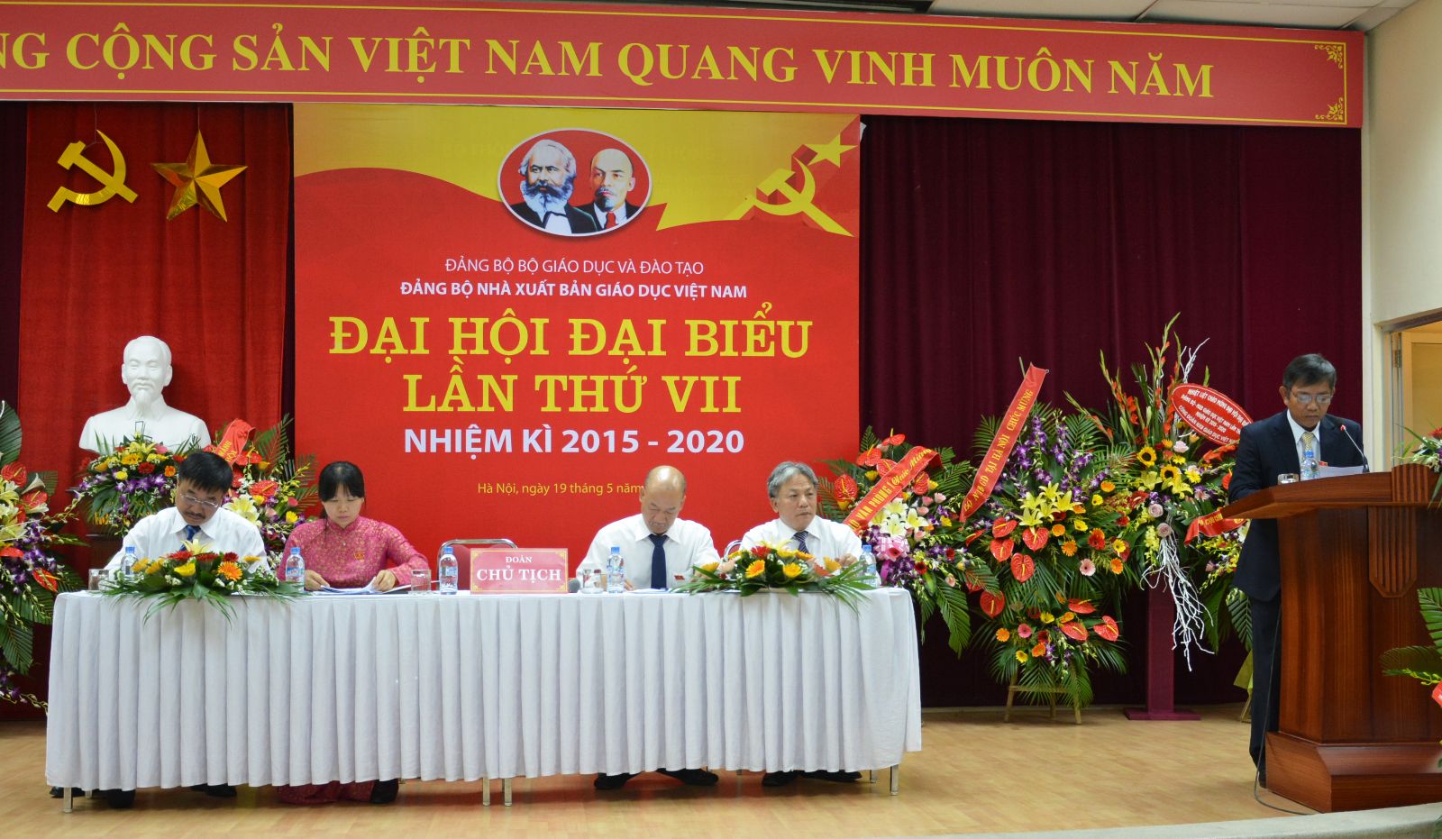 Đảng bộ NXB Giáo dục Việt Nam tổ chức Đại hội lần thứ VII nhiệm kỳ 2015-2020